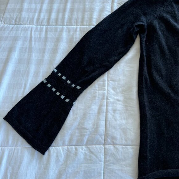 Smartwool Bell Sleeve Crew Neck Sweater Charcoal Heather - Picture 8 of 11